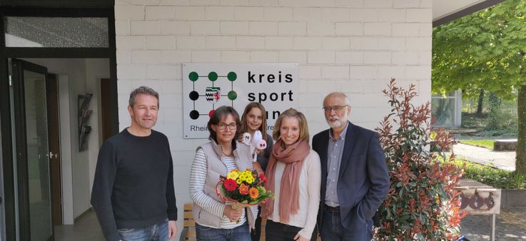 Gruppenfoto zum Abschied von Heike Höller. (v.l. Henrik Beuning, Heike Höller, Verena Braumann, Uli Heimann